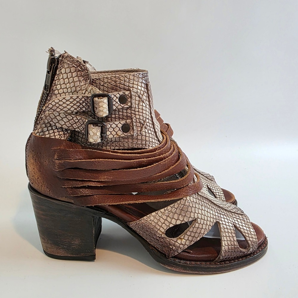 Freebird by Steven Nest Leather Snakeskin Gladiator Sandals Brown Womens 7